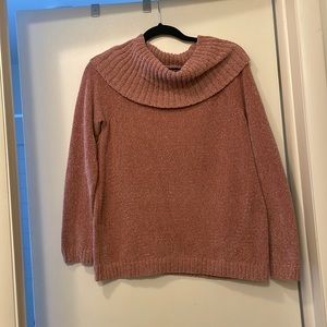 Turtle neck sweater w/ off shoulder look